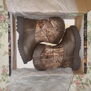 Realtree boots